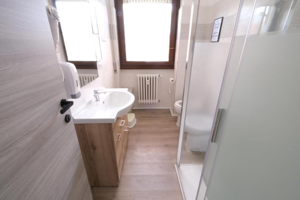 Hostel 3 Bed and Breakfast in Milan