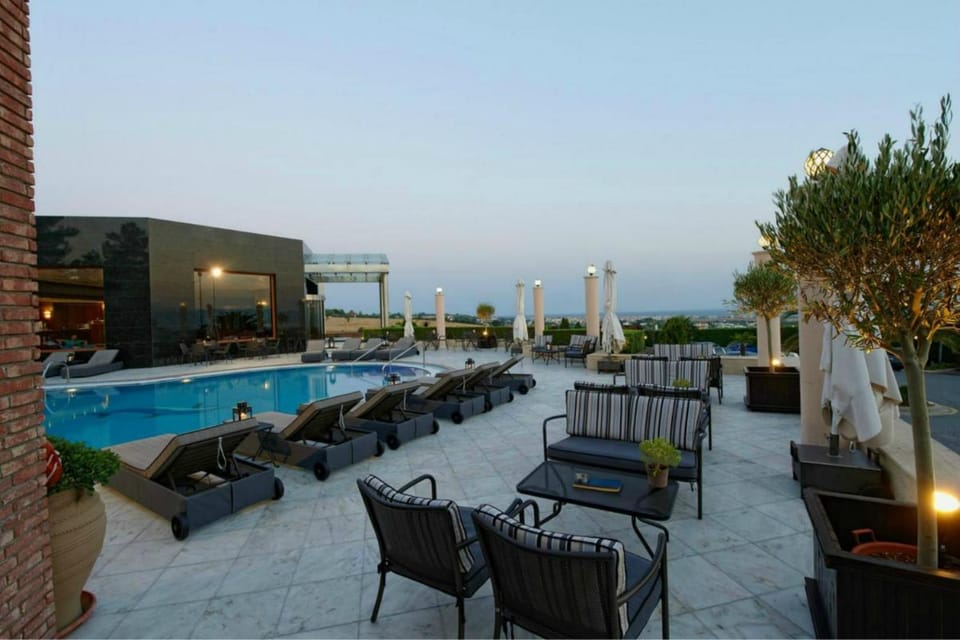 ROYAL HOTEL THESSALONIKI Hotel in Decentralized Administration of Macedonia and Thrace