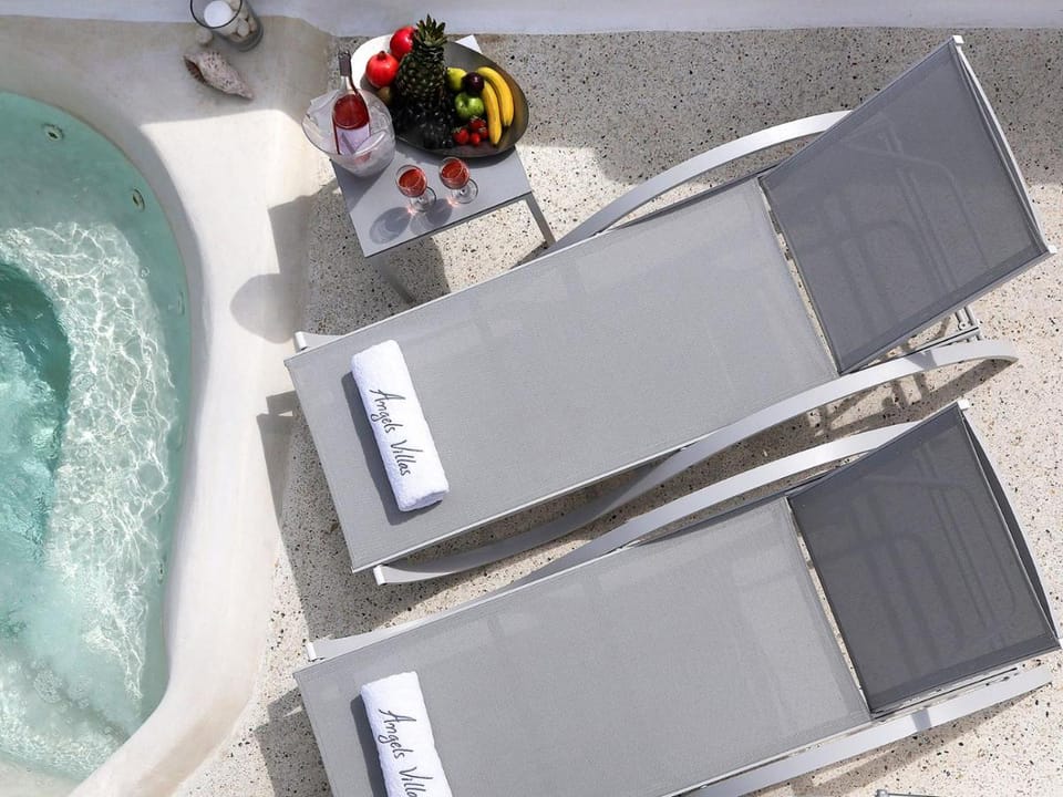 Angels Villas - Prime Concept Villa in Paros, Greece