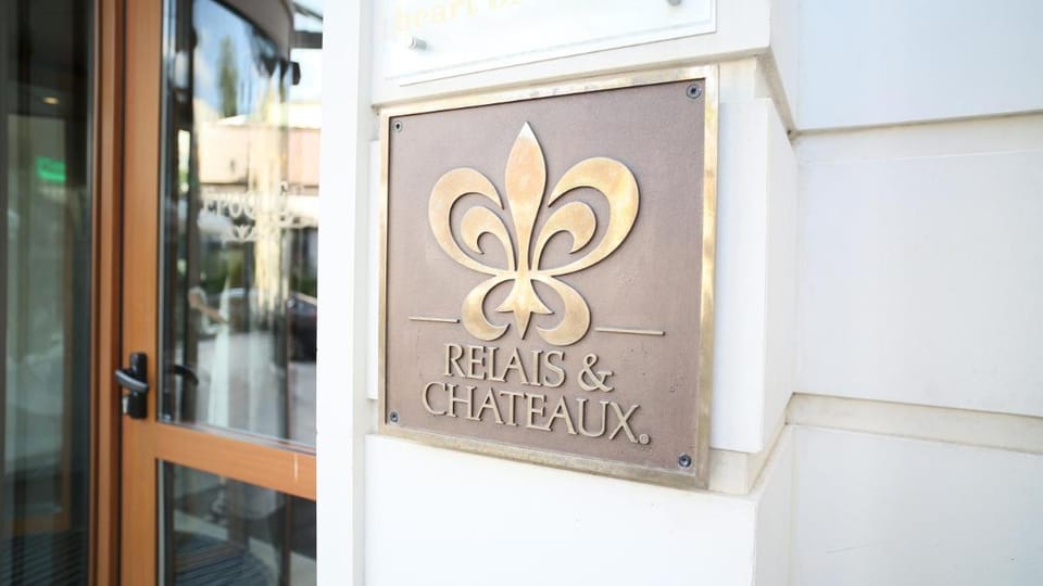 Epoque Hotel - Relais & Chateaux Hotel in Bucharest