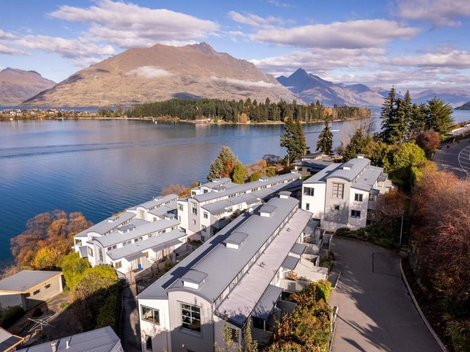 Mantra The Point Apartment hotel in Queenstown