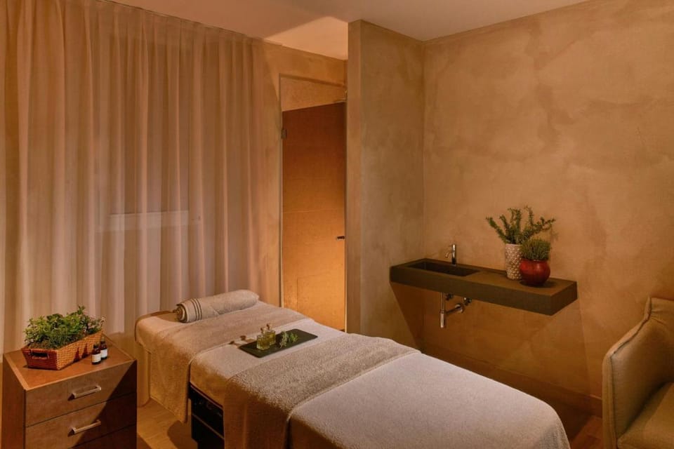 Grotta Giusti Thermal Spa Resort Tuscany, Autograph Collection Hotel in Emilia-Romagna