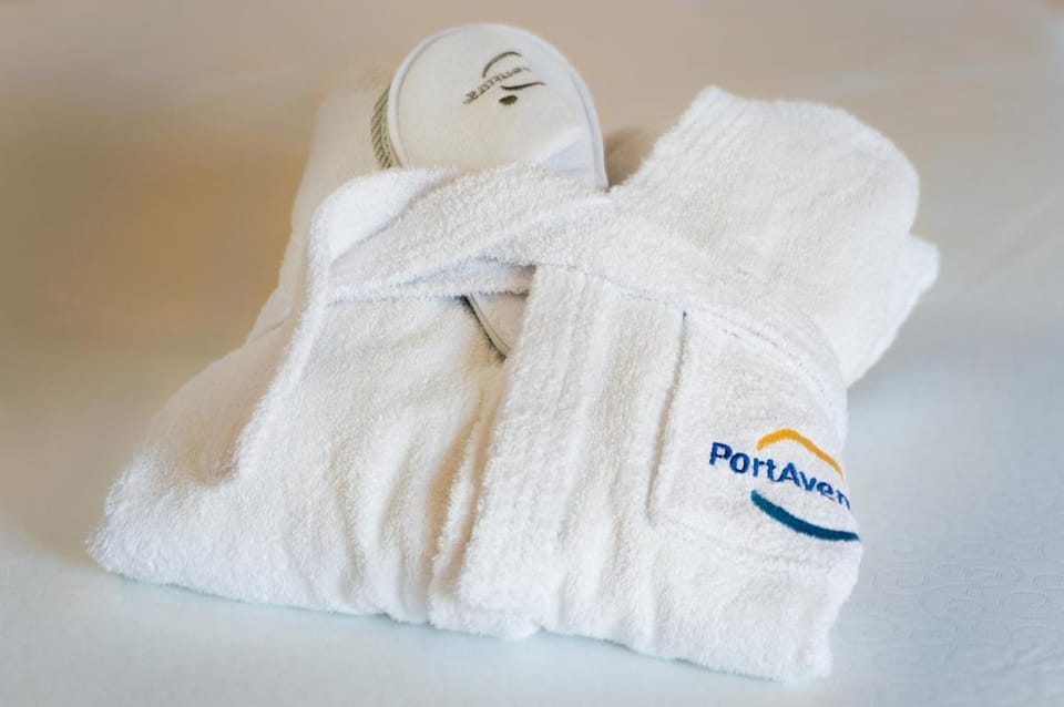 PortAventura Lucy's Mansion - Includes PortAventura Park Tickets Hotel in Salou