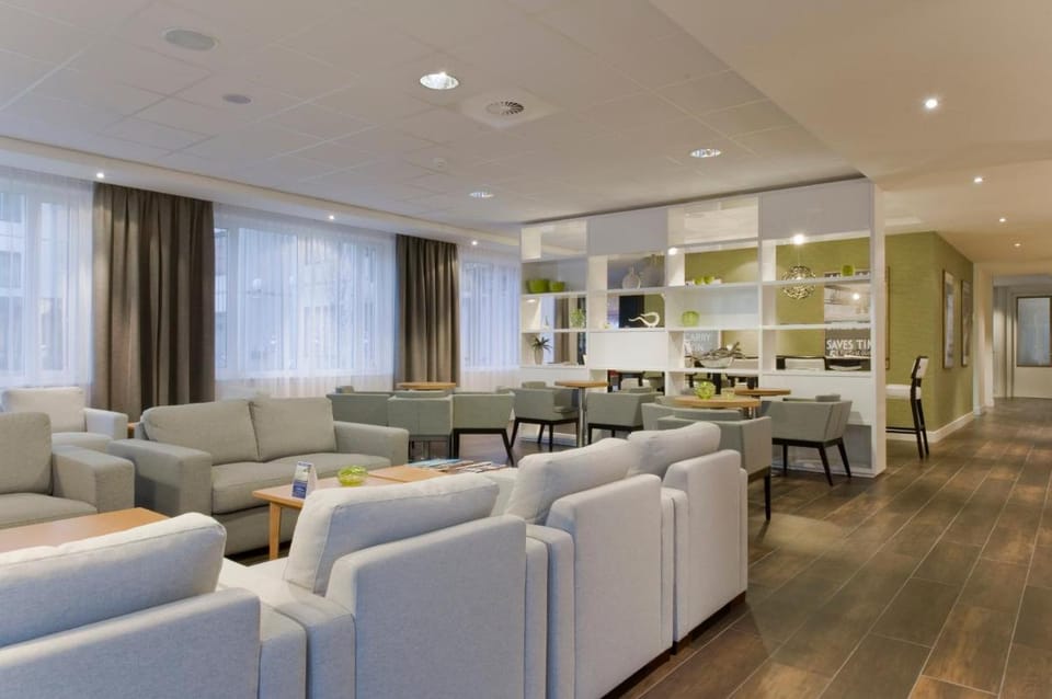 Holiday Inn Express Amsterdam - Schiphol By IHG Hotel in South Holland (province)