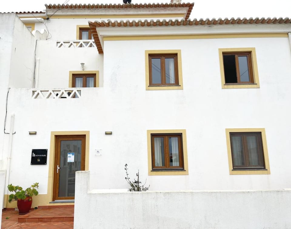 Apartamentos da Vila - Duna Parque Resorts & Hotels Bed and Breakfast in Vila Nova de Milfontes
