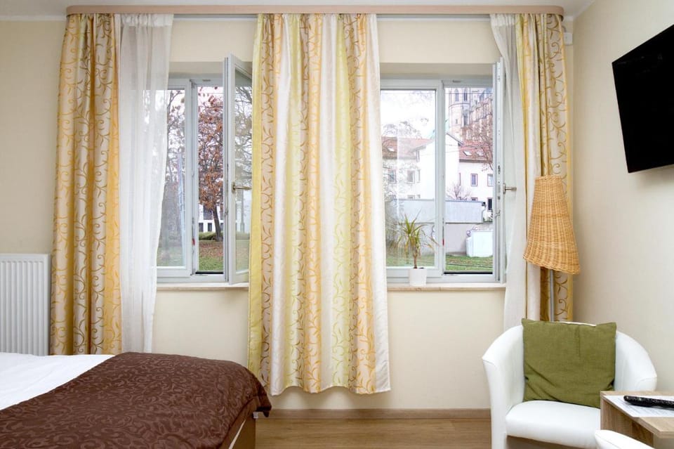Pension am Dom Bed and Breakfast in Erfurt