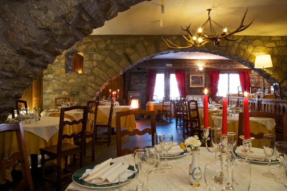 Hotel Dolonne Hotel in Courmayeur