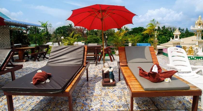 Noble Night Guesthouse Bed and Breakfast in Thailand