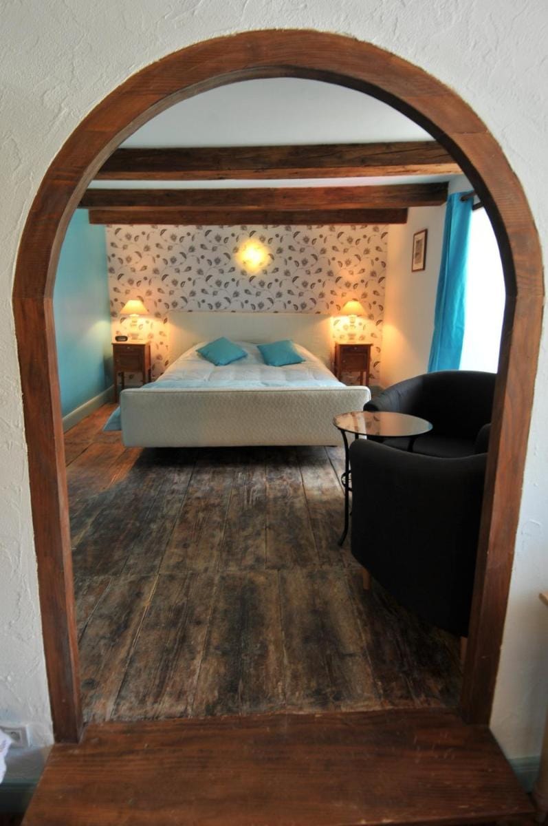 Auberge De La Providence Bed and Breakfast in Auvergne-Rhône-Alpes