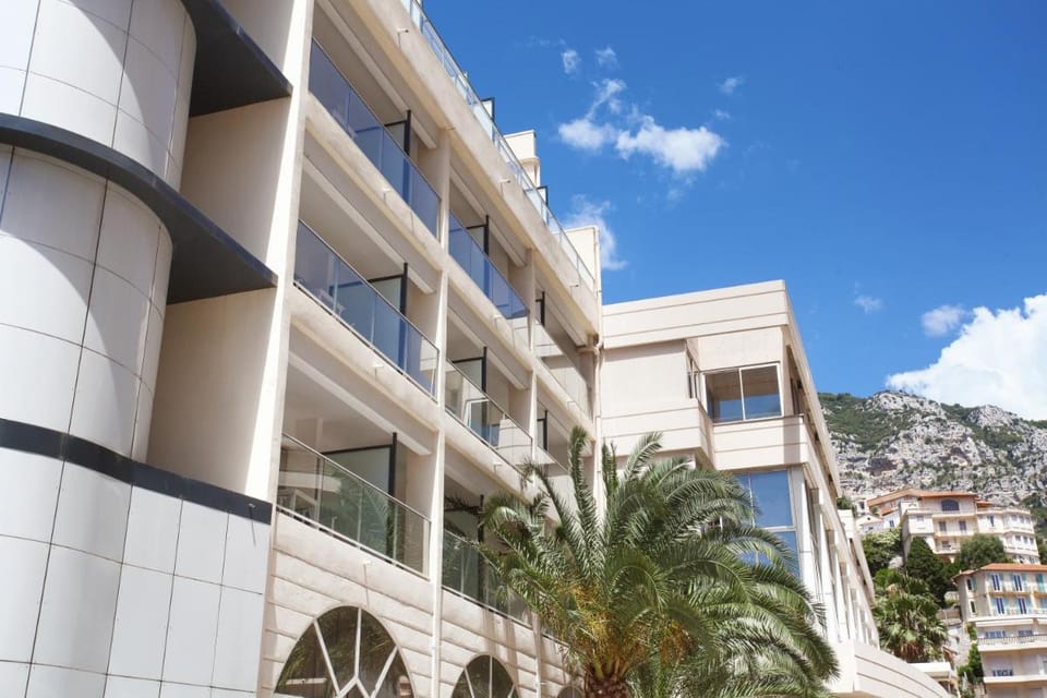 Appart'hÃ´tel Odalys City - Monaco Les Hauts de la PrincipautÃ© Apartment hotel in Avenue du Carnier