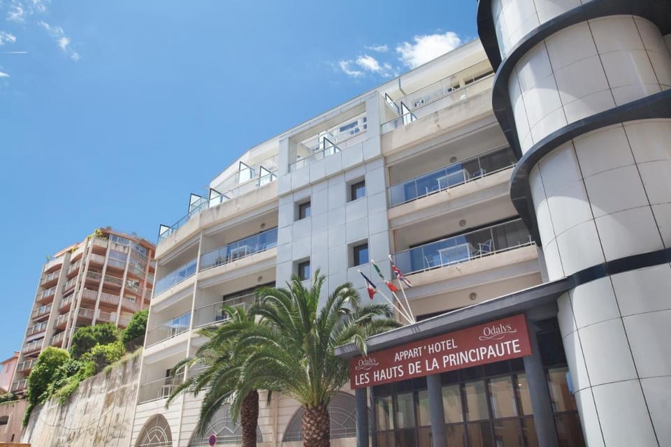 Appart'hÃ´tel Odalys City - Monaco Les Hauts de la PrincipautÃ© Apartment hotel in Avenue du Carnier