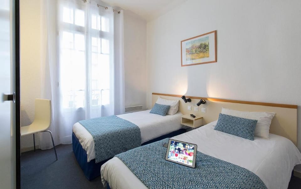 Hotel Aneto Hotel in Lourdes