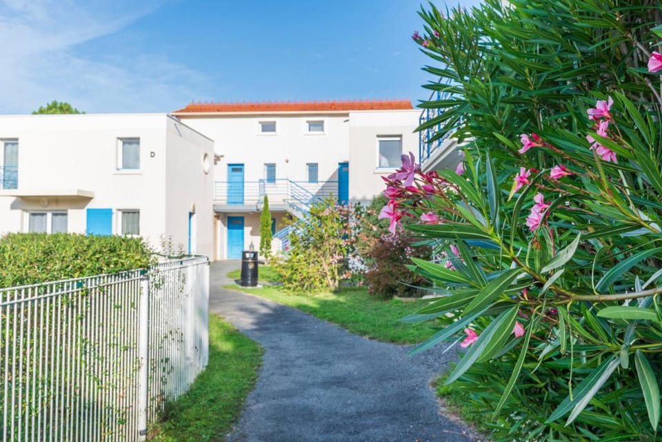 Lagrange Vacances Les Carrelets Apartment hotel in Nouvelle-Aquitaine