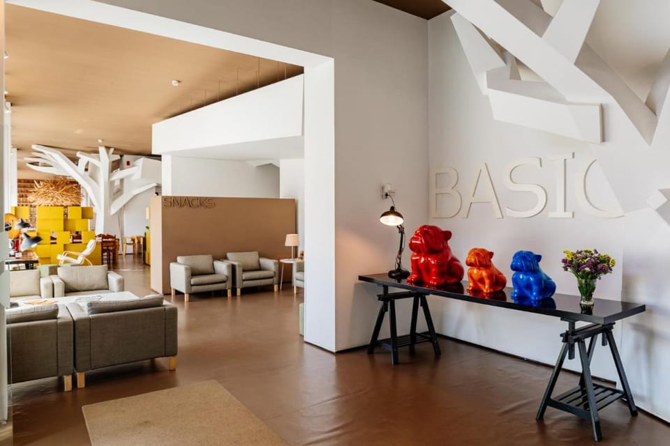 Basic Braga by Axis Hotel in Braga