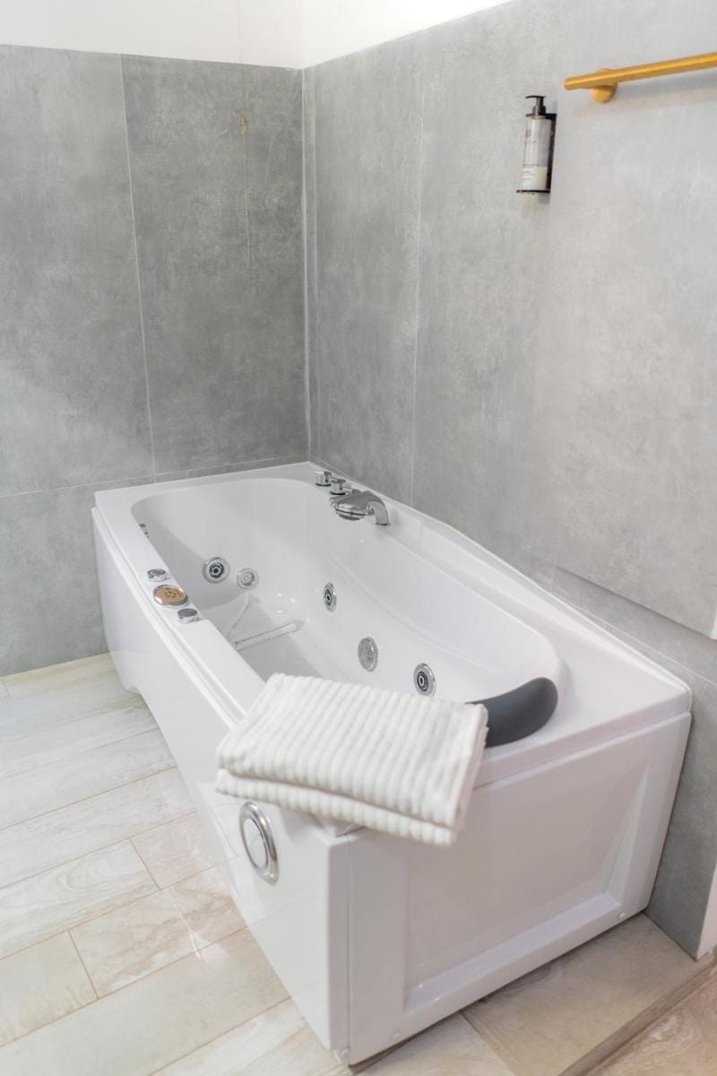 iRooms - Spanish Steps Bed and Breakfast in Rome
