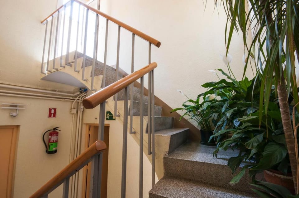 Residencia Albergue Studio Hostel in Barcelona