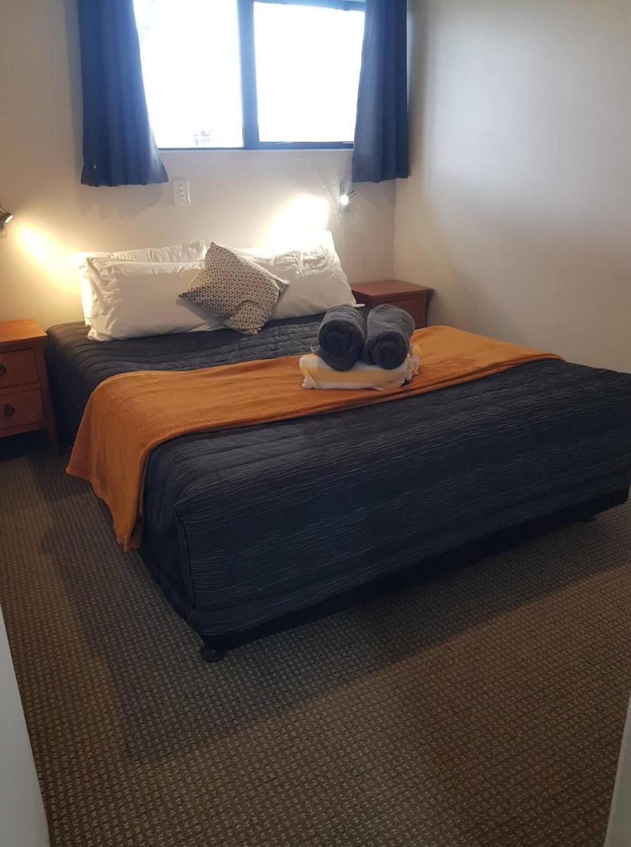 All Seasons Holiday Park Campground/ 
RV Resort in Rotorua