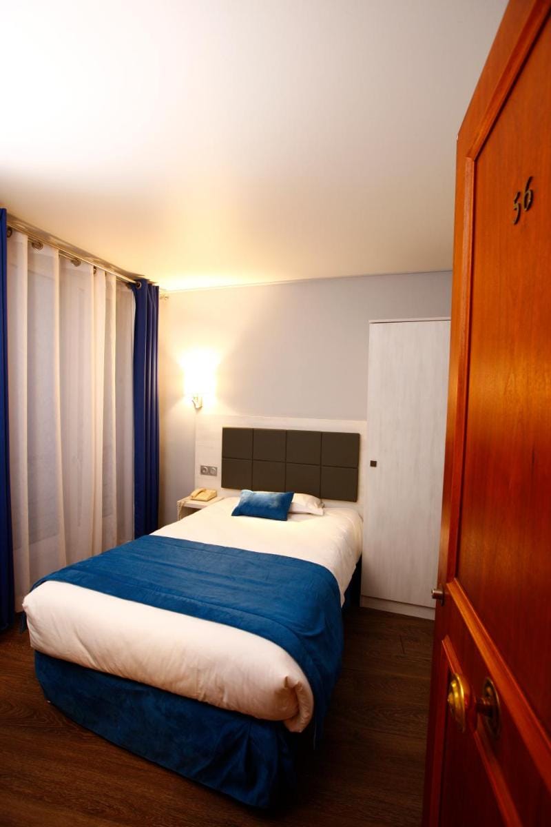 Hôtel Sunny Hotel in Paris