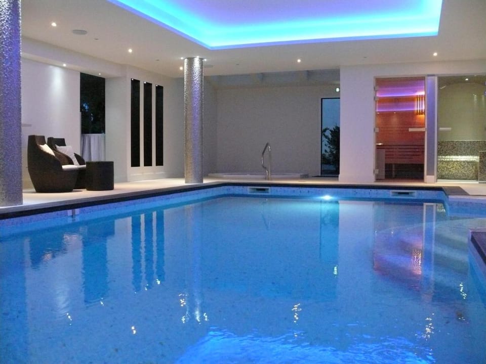 Les Criquets Hôtel & Spa Hotel in Bordeaux