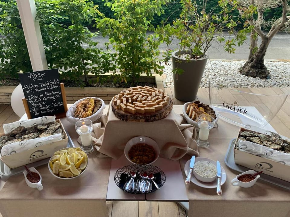 Les Criquets Hôtel & Spa Hotel in Bordeaux