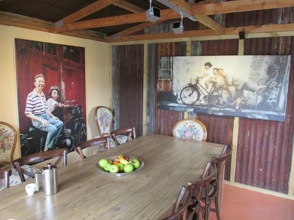 Designer Cottage Bed and Breakfast in Christchurch