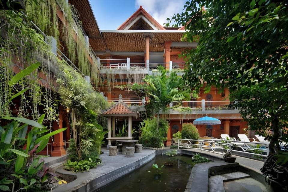 Hotel Lumbung Sari Legian Hotel in Kuta