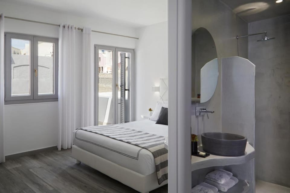 Kalisti Hotel & Suites Hotel in Thera