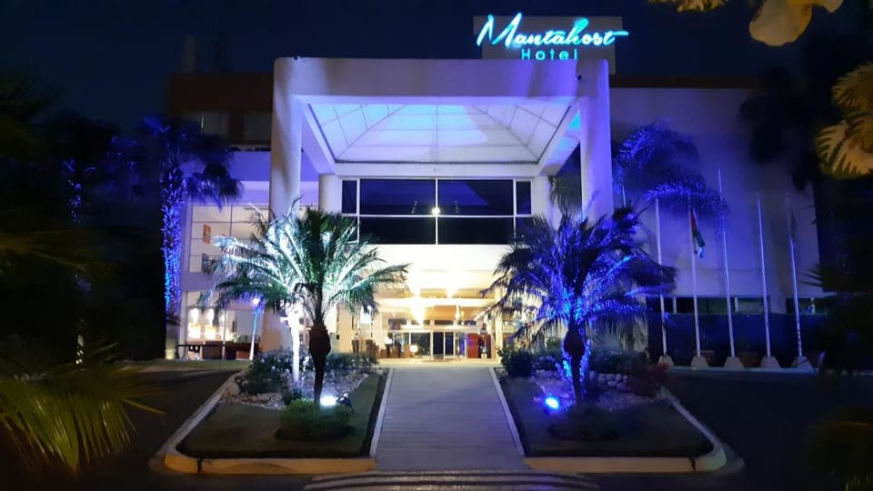 MantaHost Hotel Hotel in Manta