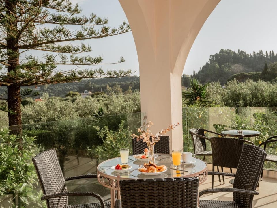 Hotel Varres Hotel in Zakynthos, Greece