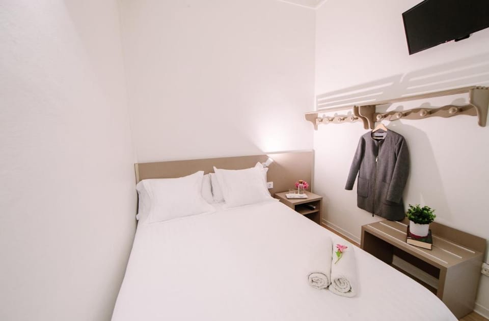 Hostalet de Barcelona Bed and Breakfast in Barcelona