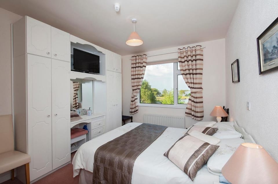 The Waterfront House Country Home Bed and Breakfast in County Galway