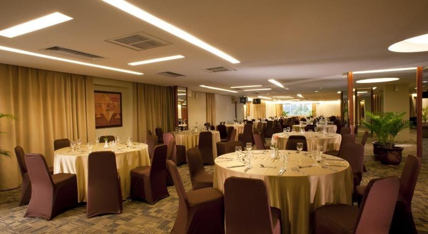 Grand Tropic Suites Hotel Hotel in Jakarta