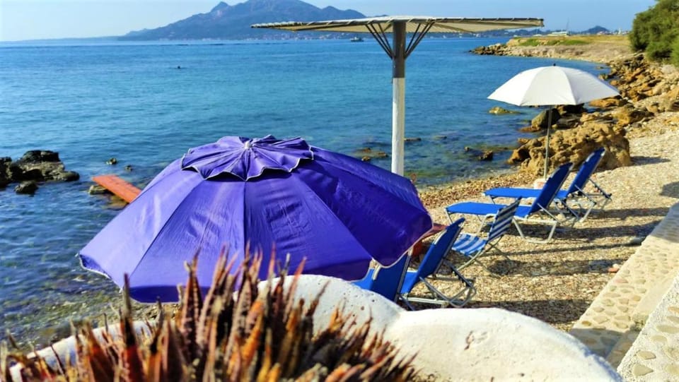 Elena's Seafront Deluxe Studios Apartment in Zakynthos, Greece