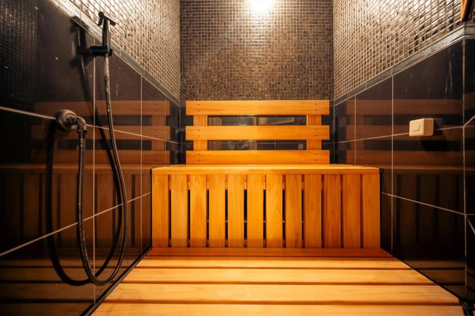 Hotel Hanakoyado Ryokan in Kobe