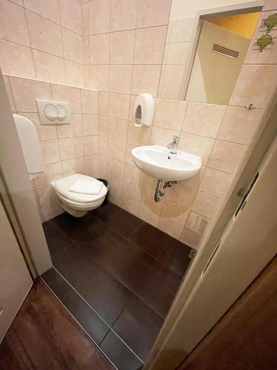Do Step Inn  Hotel & Hostel Hostel in Vienna