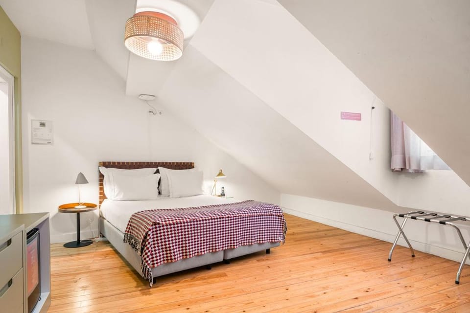 Casa do Bairro by Shiadu Bed and Breakfast in Lisbon