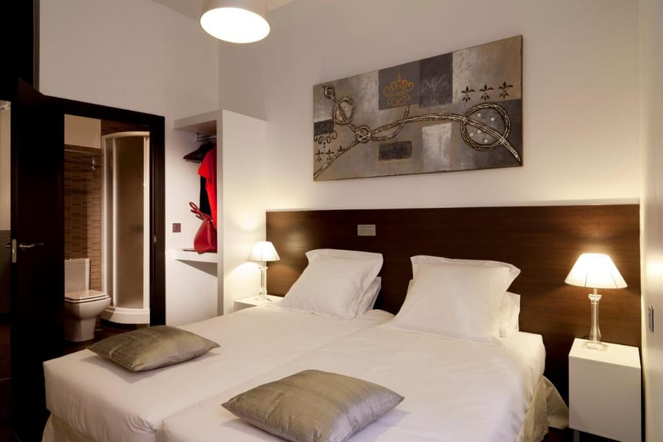 THC Latina Hostel Bed and Breakfast in Centro
