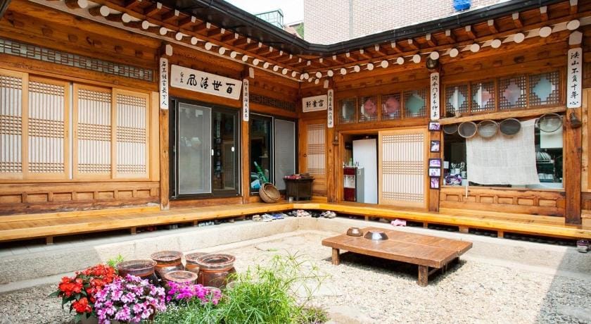 Hanok Eugene's House Dongdaemun Hotel in Seoul