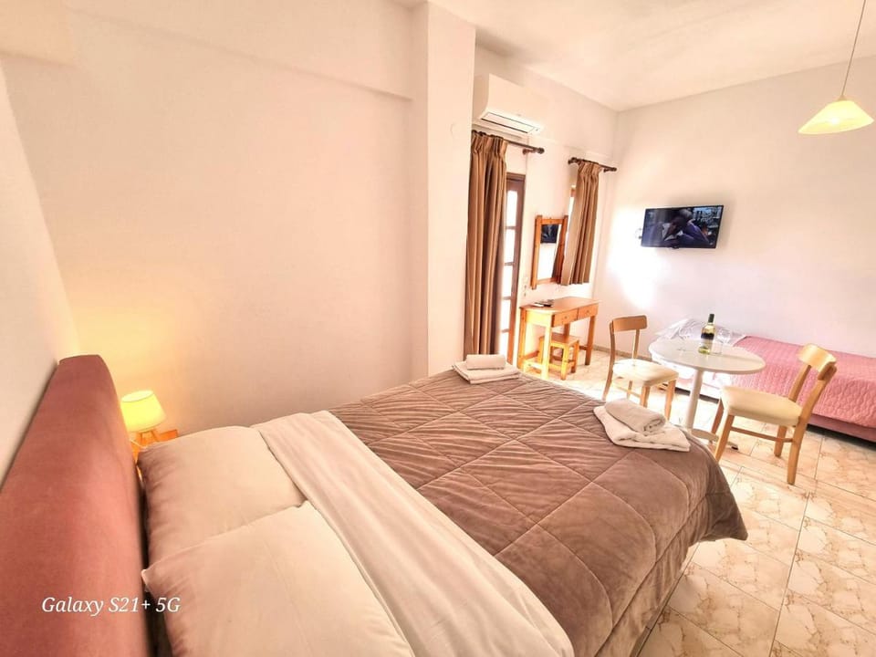 Arhodiko Hotel Hotel in Crete