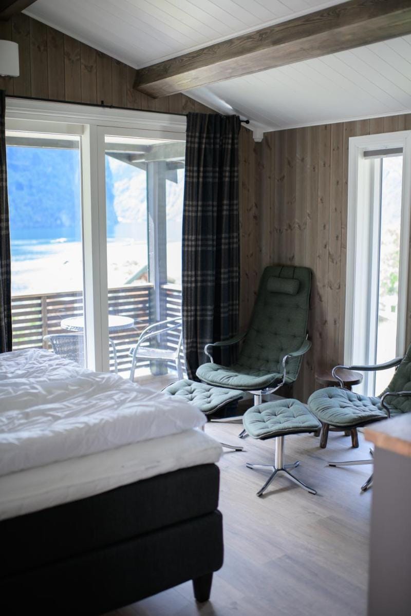 Grande Hytteutleige og Camping Campground/ 
RV Resort in Vestland