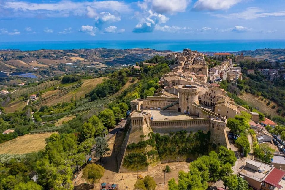 Hotel Oviv - La dimora del Borgo Hotel in Marche