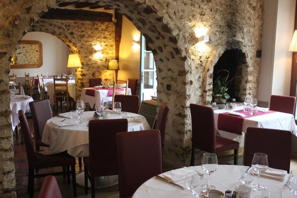 Logis le Manoir de Sauvegrain Hotel in Île-de-France