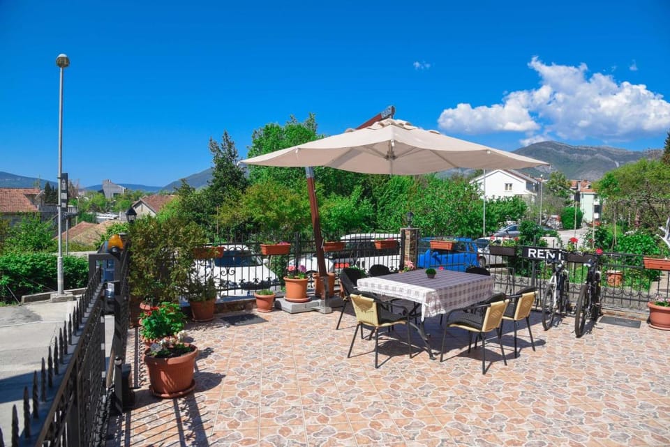 D&D Apartments Apartment in Kotor Municipality