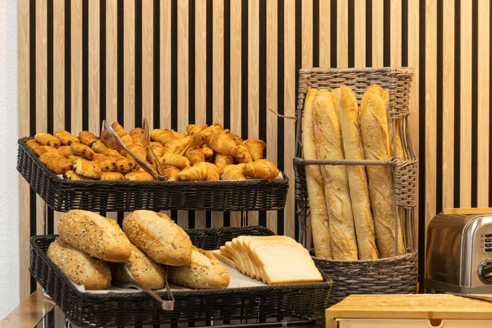 Hotel Les Oliviers Hotel in Provence-Alpes-Côte d'Azur