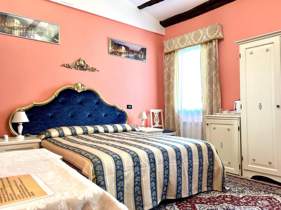 Alloggi Serena Bed and Breakfast in Venice