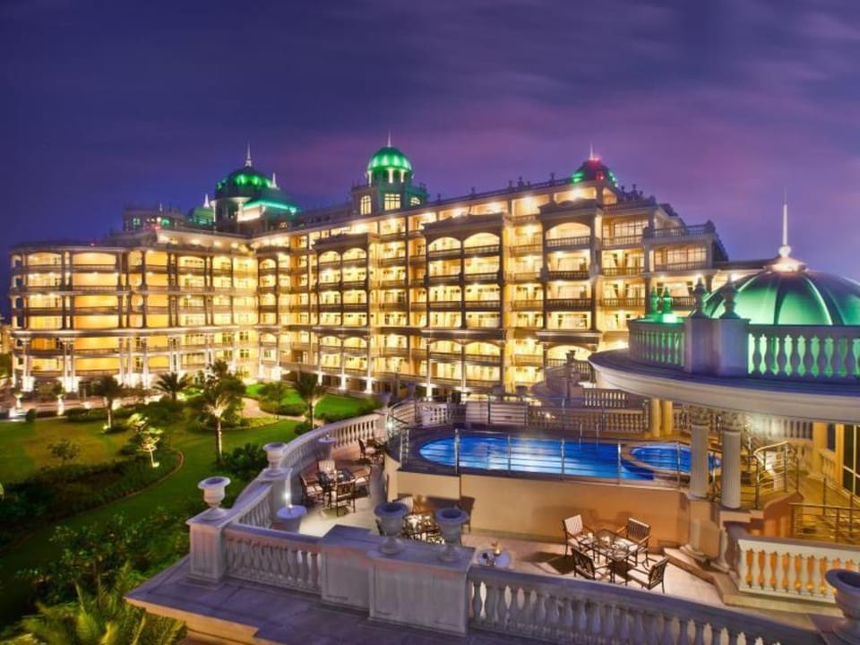 Kempinski Hotel & Residences Palm Jumeirah Resort in Dubai