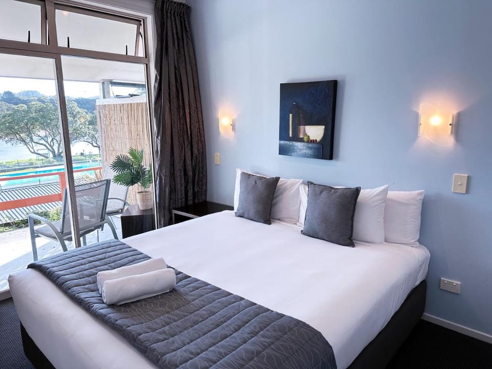 Haruru Falls Retreat Resort in Northland