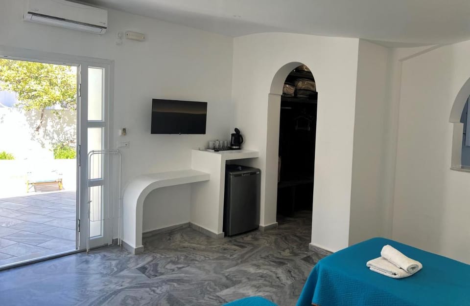 Dimitris Villa Bed and Breakfast in Kamari