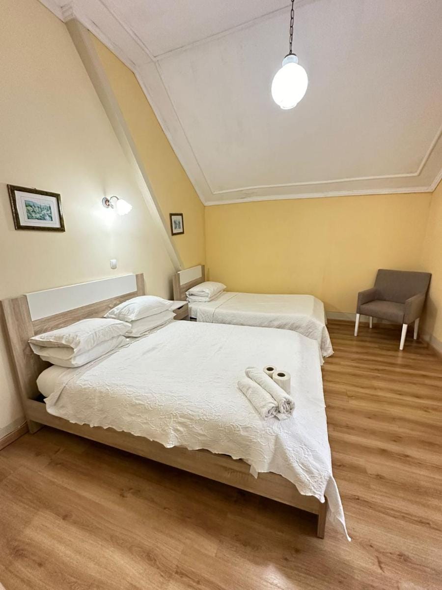 Central Guest House Bed and Breakfast in Coimbra District, Portugal