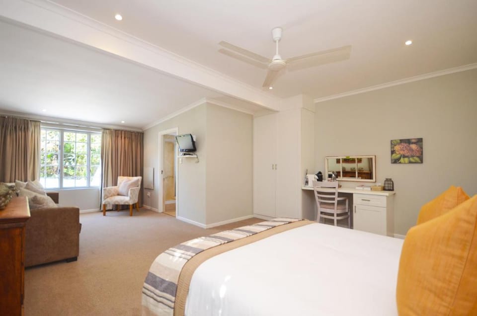 Lodge on Main Guest House and Conference Centre Lodge in Port Elizabeth